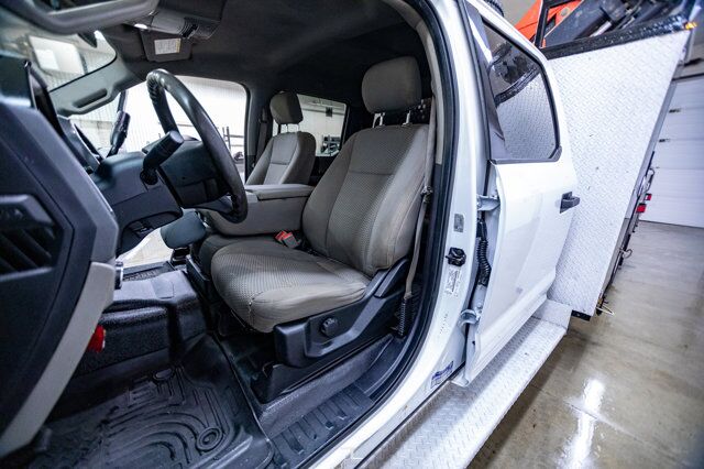 2019 Ford F-550 4x4 Crew Cab XLT Diesel Picker Red Deer AB