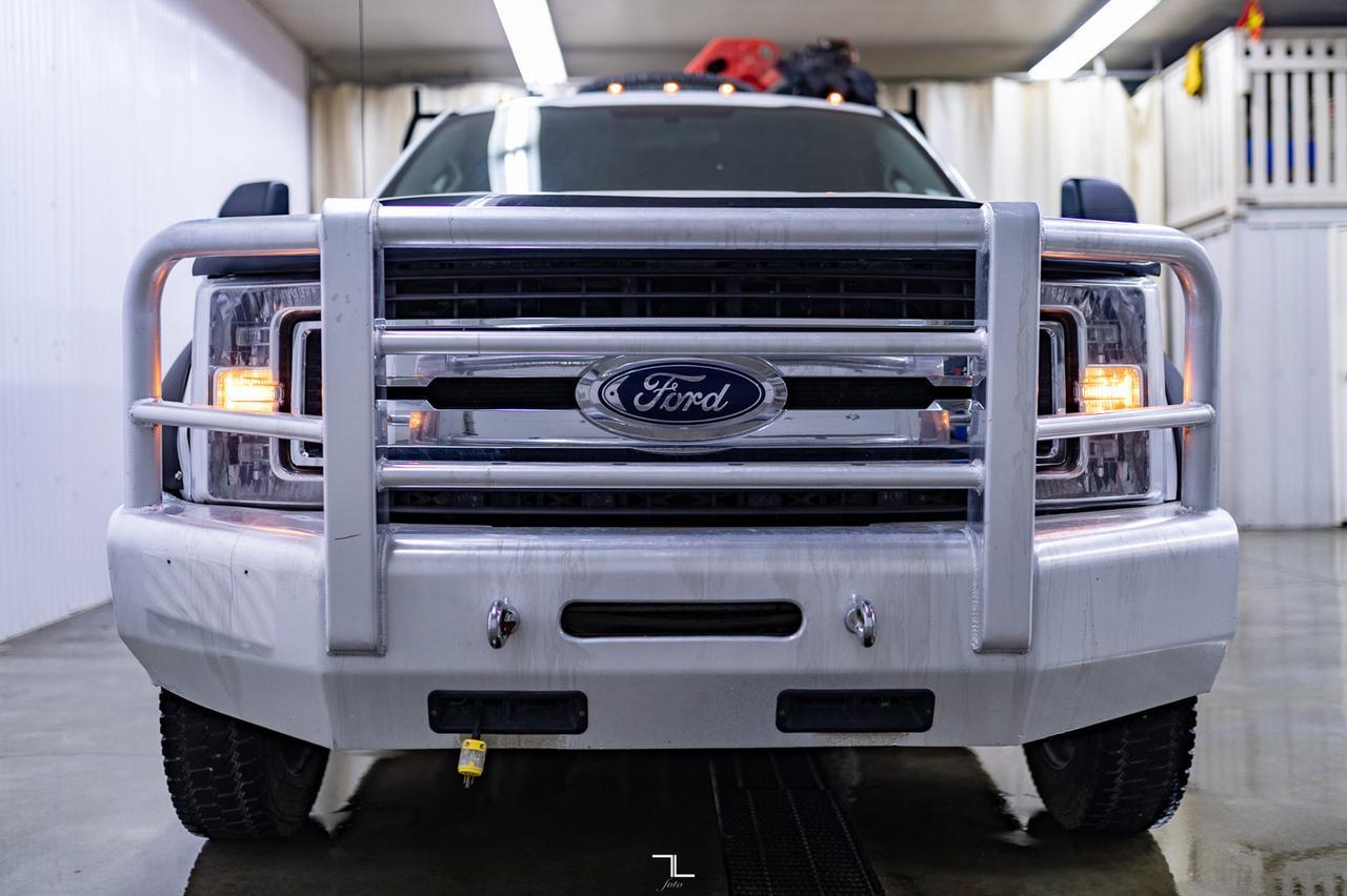 2019 Ford F-550 4x4 Crew Cab XLT Diesel Picker Red Deer AB