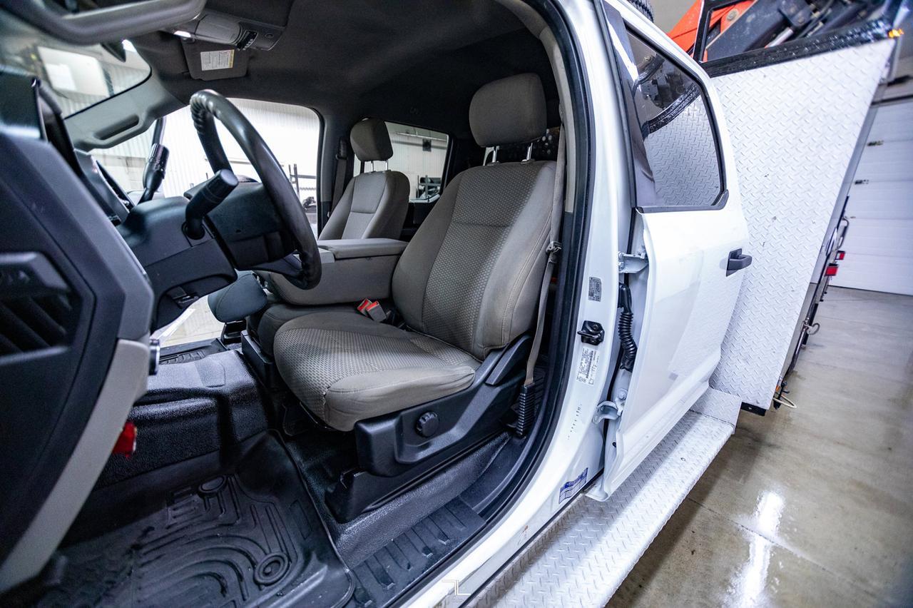 2019 Ford F-550 4x4 Crew Cab XLT Diesel Picker Red Deer AB