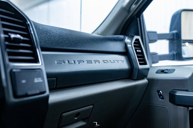 2019 Ford F-550 4x4 Crew Cab XLT Diesel Picker Red Deer AB