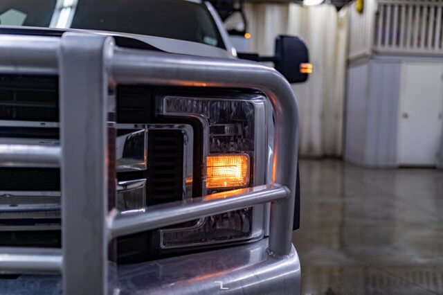 2019 Ford F-550 4x4 Crew Cab XLT Diesel Picker Red Deer AB