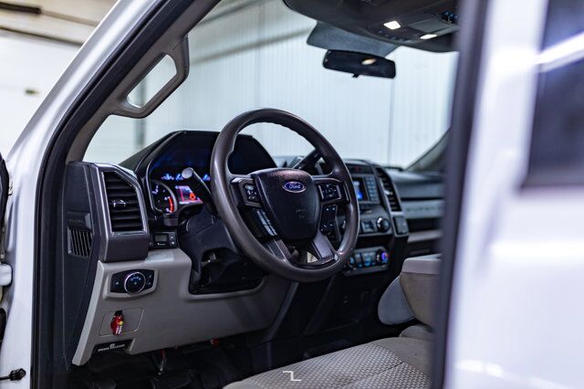 2019 Ford F-550 4x4 Crew Cab XLT Diesel Picker Red Deer AB