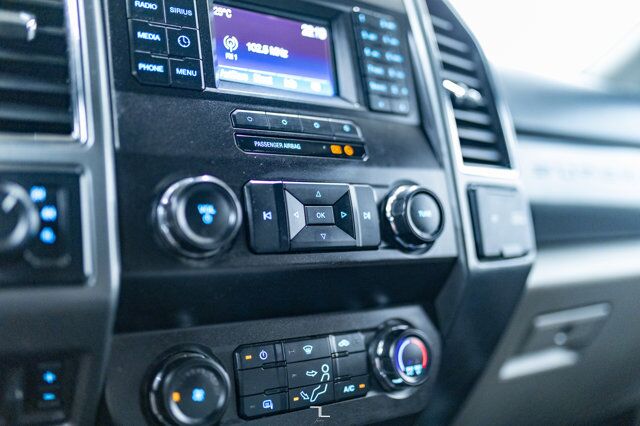 2019 Ford F-550 4x4 Crew Cab XLT Diesel Picker Red Deer AB