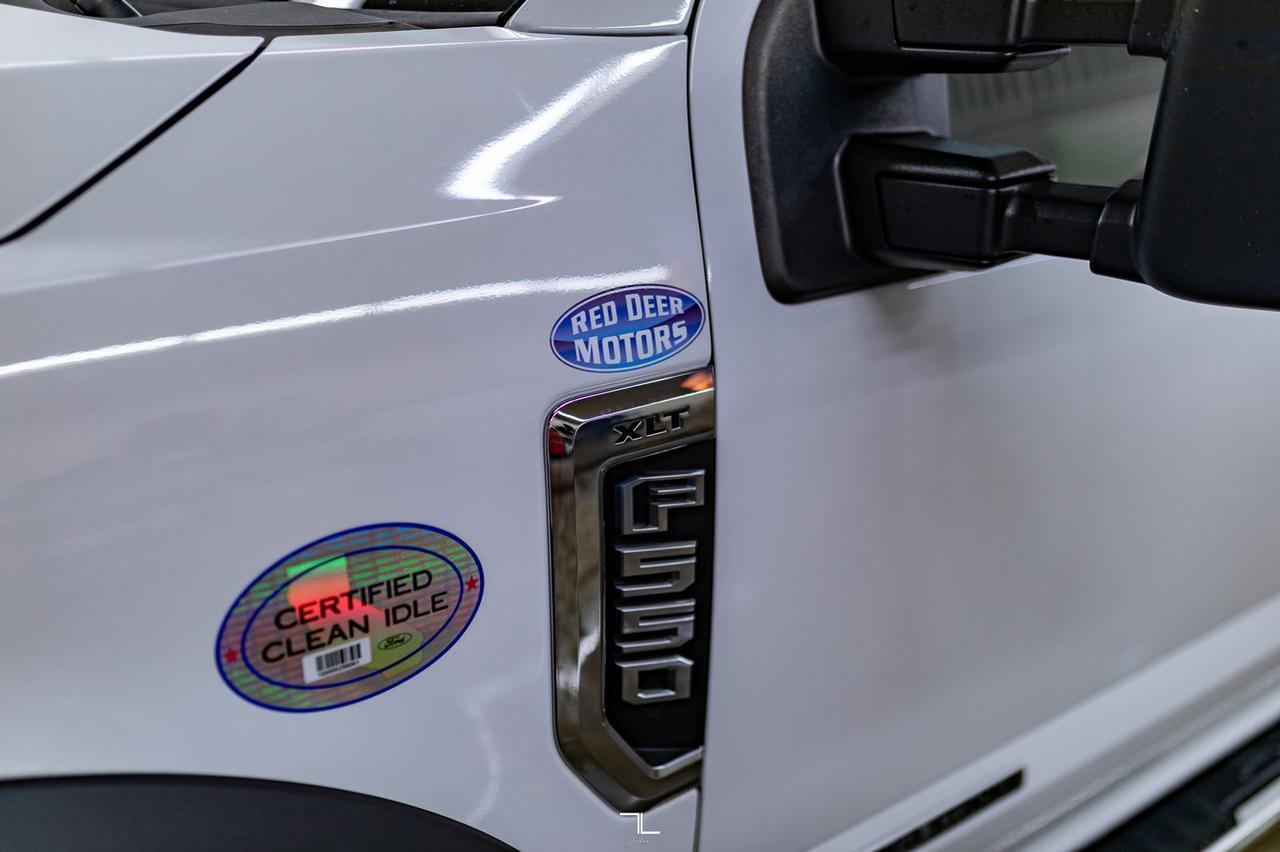 2019 Ford F-550 4x4 Crew Cab XLT Dually Deck Diesel 5th Wheel Red Deer AB