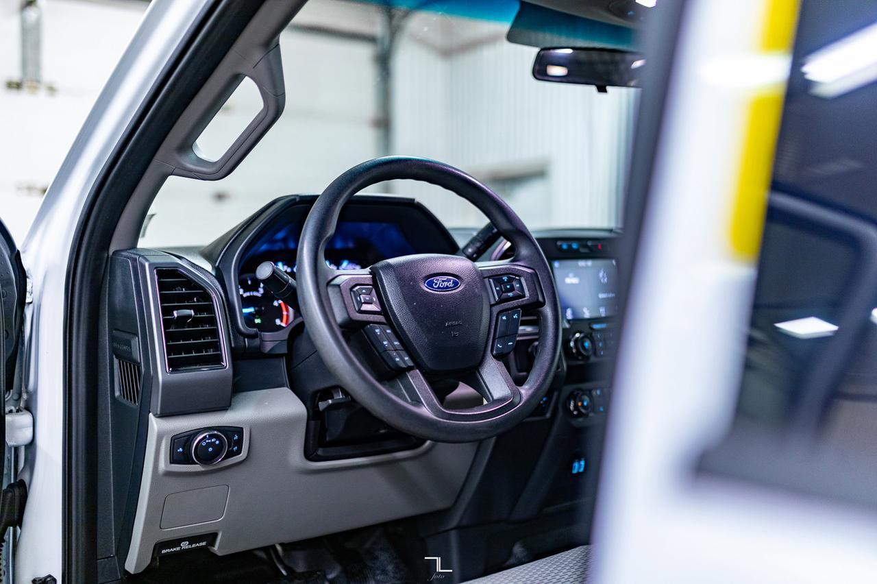 2019 Ford F-550 4x4 Crew Cab XLT Dually Deck Diesel 5th Wheel Red Deer AB