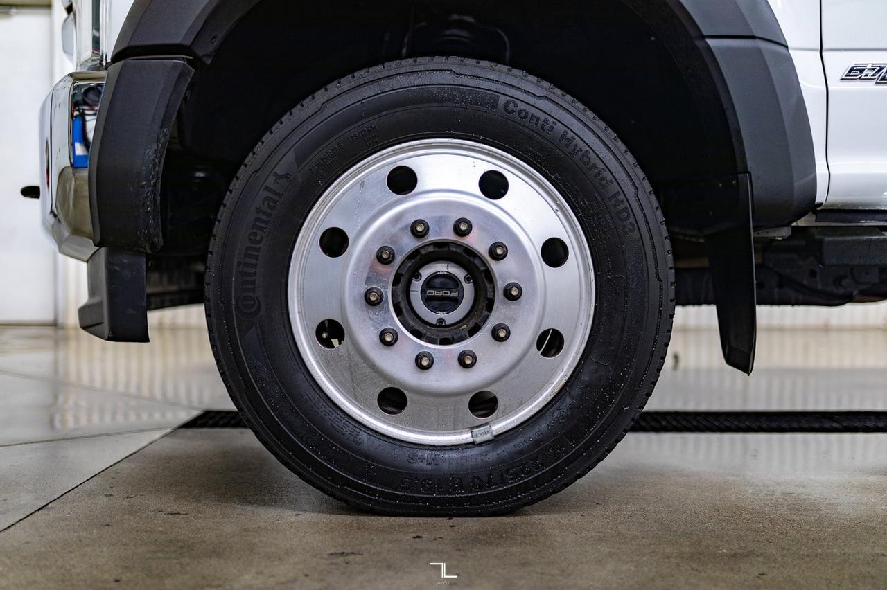 2019 Ford F-550 4x4 Crew Cab XLT Dually Deck Diesel 5th Wheel Red Deer AB