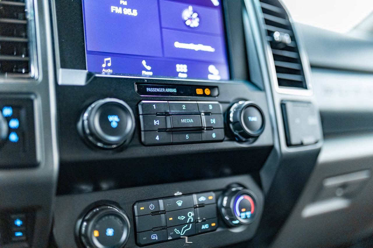 2019 Ford F-550 4x4 Crew Cab XLT Dually Deck Diesel 5th Wheel Red Deer AB