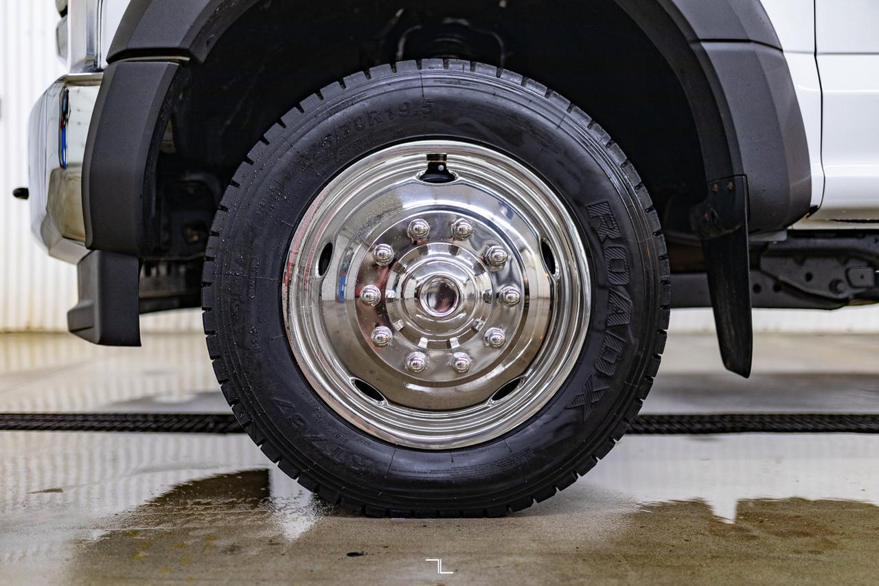 2019 Ford F-550 4x4 Crew Cab XLT Dually Deck Red Deer AB
