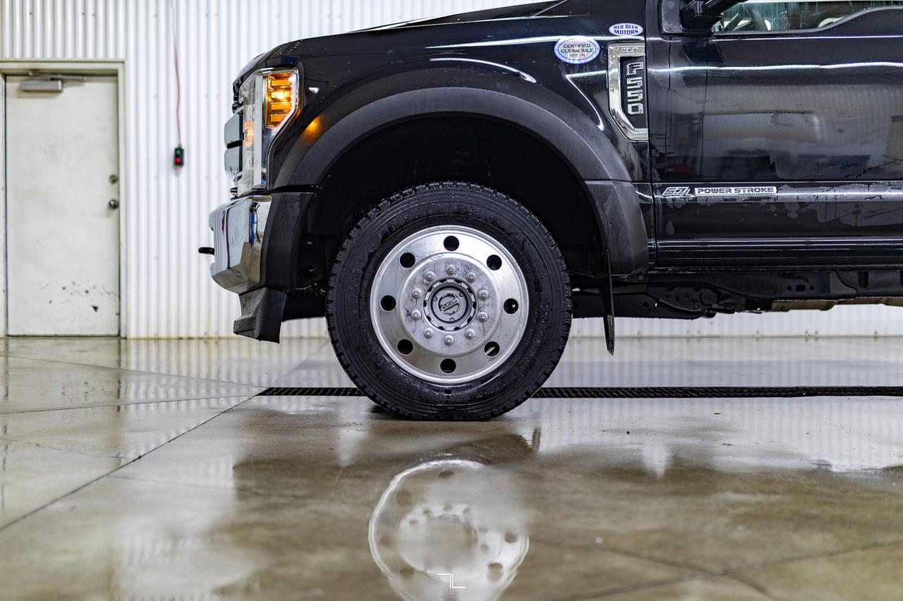 2019 Ford F-550 4x4 Crew Cab XLT Picker Diesel Deck Nav Red Deer AB