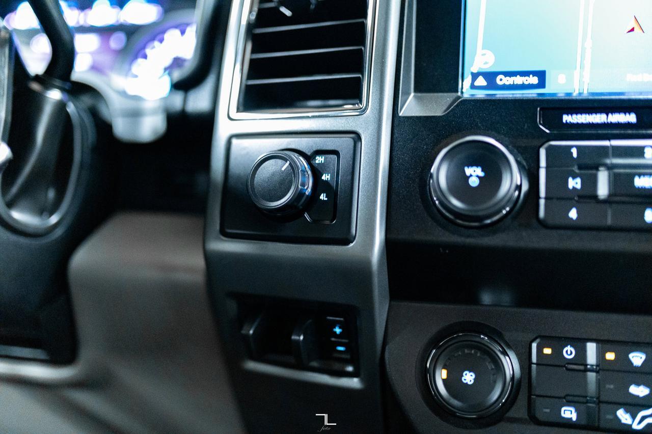 2019 Ford F-550 4x4 Crew Cab XLT Picker Diesel Deck Nav Red Deer AB