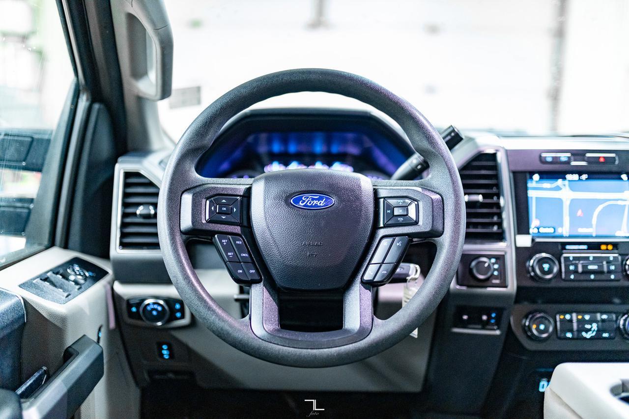 2019 Ford F-550 4x4 Crew Cab XLT Picker Diesel Deck Nav Red Deer AB