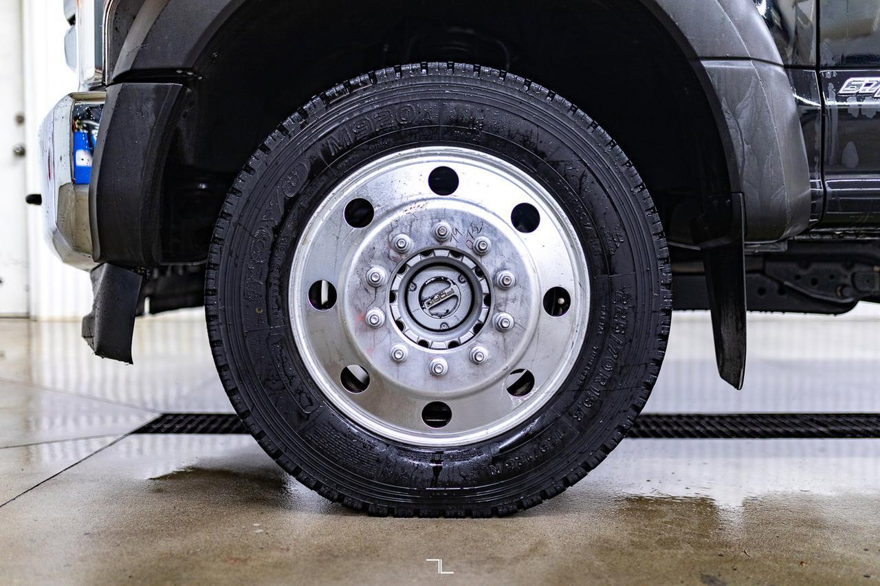 2019 Ford F-550 4x4 Crew Cab XLT Picker Diesel Deck Nav Red Deer AB