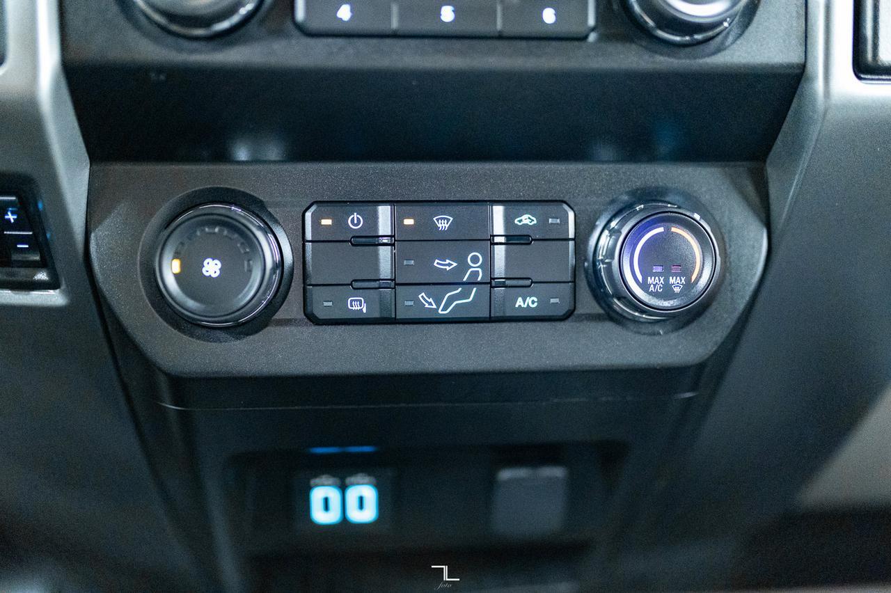 2019 Ford F-550 4x4 Crew Cab XLT Picker Diesel Deck Nav Red Deer AB