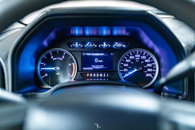 2019 Ford F-550 4x4 Crew Cab XLT Picker Diesel Deck Nav Red Deer AB