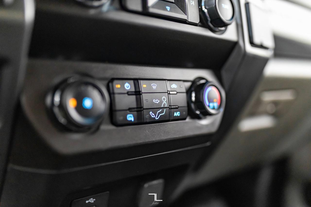 2019 Ford F-550 4x4 Crew Cab XLT Picker Dually Deck Red Deer AB