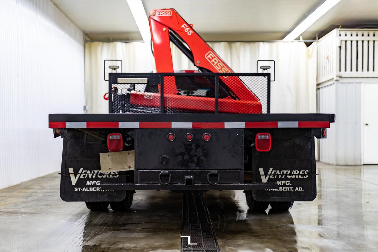2019 Ford F-550 4x4 Crew Cab XLT Picker Dually Deck Red Deer AB