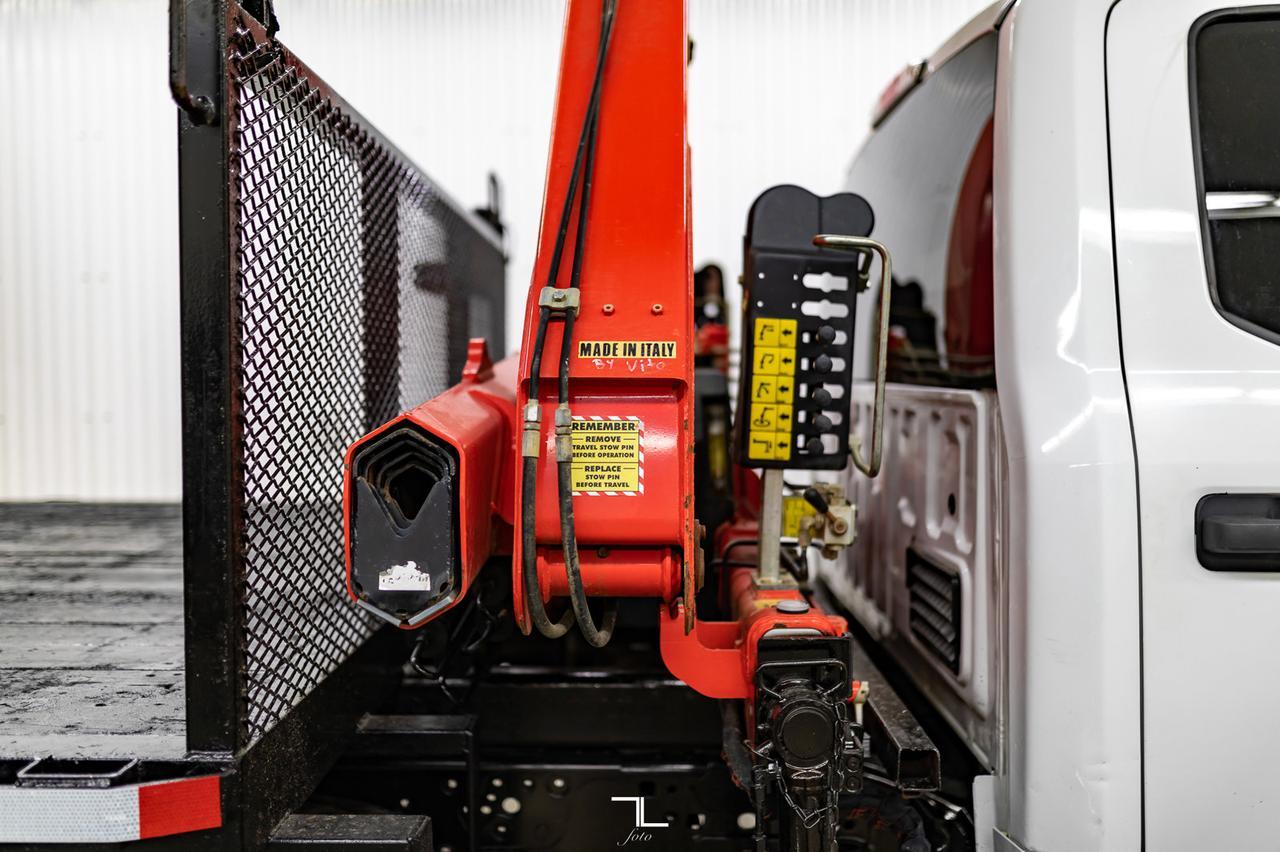 2019 Ford F-550 4x4 Crew Cab XLT Picker Dually Deck Red Deer AB