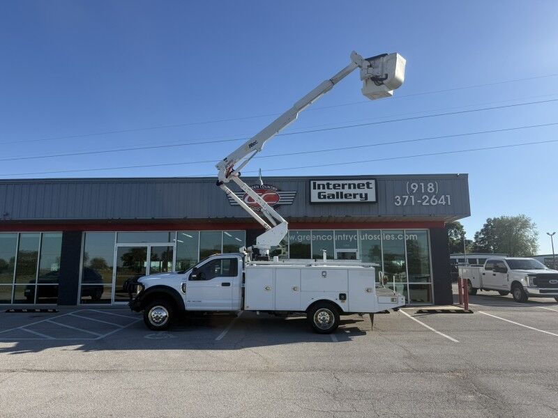 2019 Ford F-550 4x4 Diesel Altec Bucket Truck XL Collinsville OK