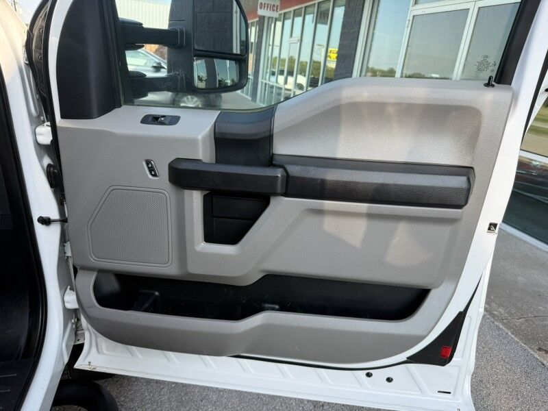 2019 Ford F-550 4x4 Diesel Utility w/ EHC6 Auto Crane XL Collinsville OK