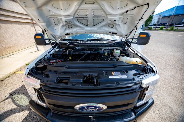 2019 Ford F-550 4x4 Reg Cab XL Cube Van BCam Red Deer AB