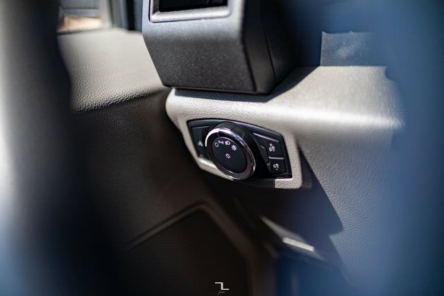 2019 Ford F-550 4x4 Reg Cab XL Cube Van BCam Red Deer AB