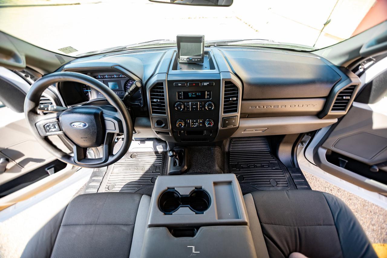 2019 Ford F-550 4x4 Reg Cab XL Cube Van BCam Red Deer AB