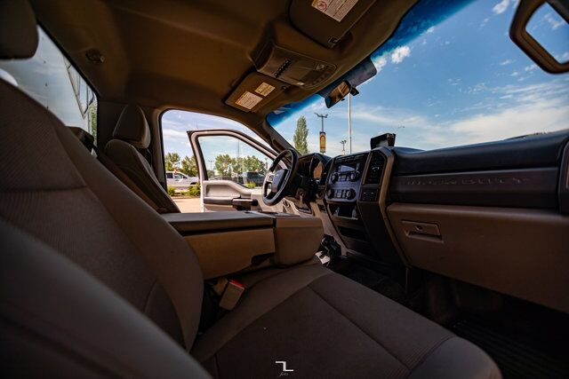 2019 Ford F-550 4x4 Reg Cab XL Cube Van BCam Red Deer AB