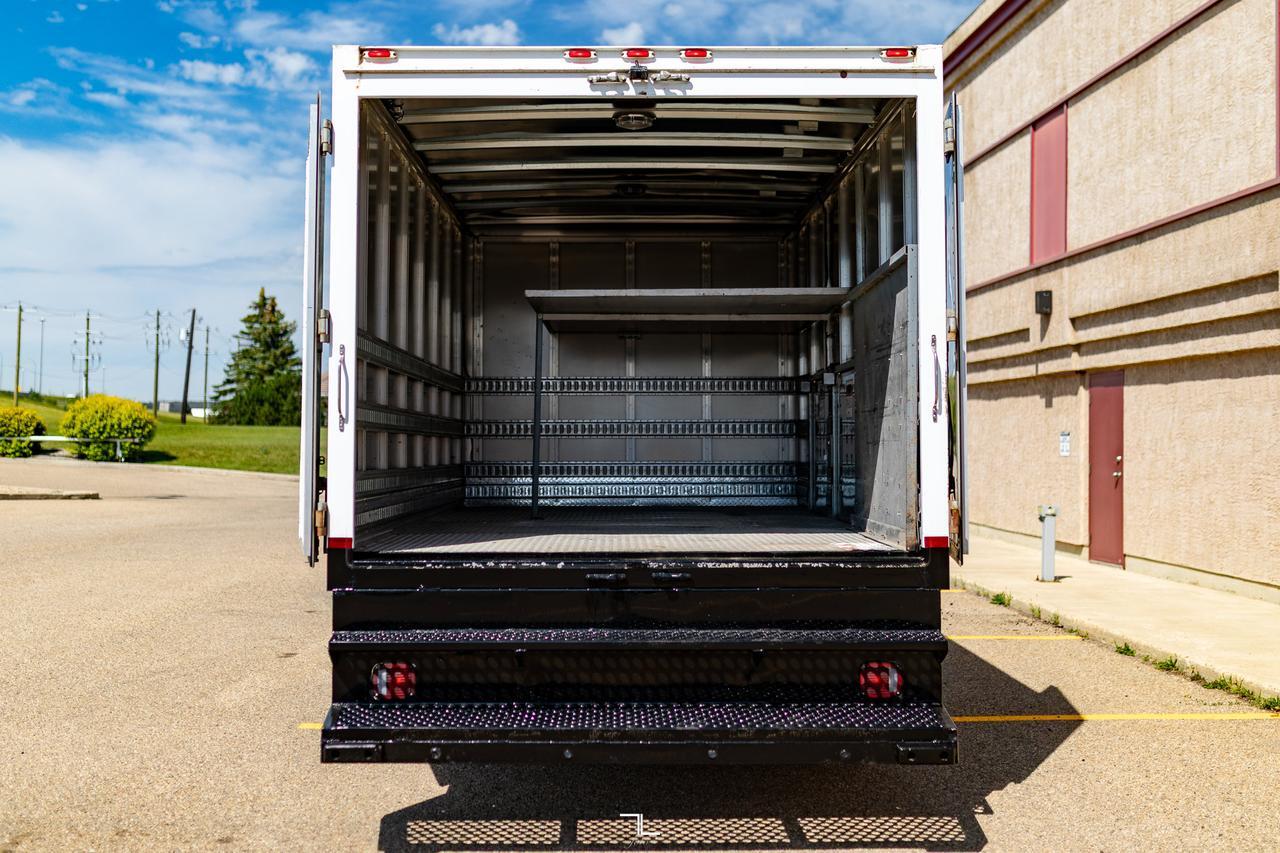 2019 Ford F-550 4x4 Reg Cab XL Cube Van BCam Red Deer AB