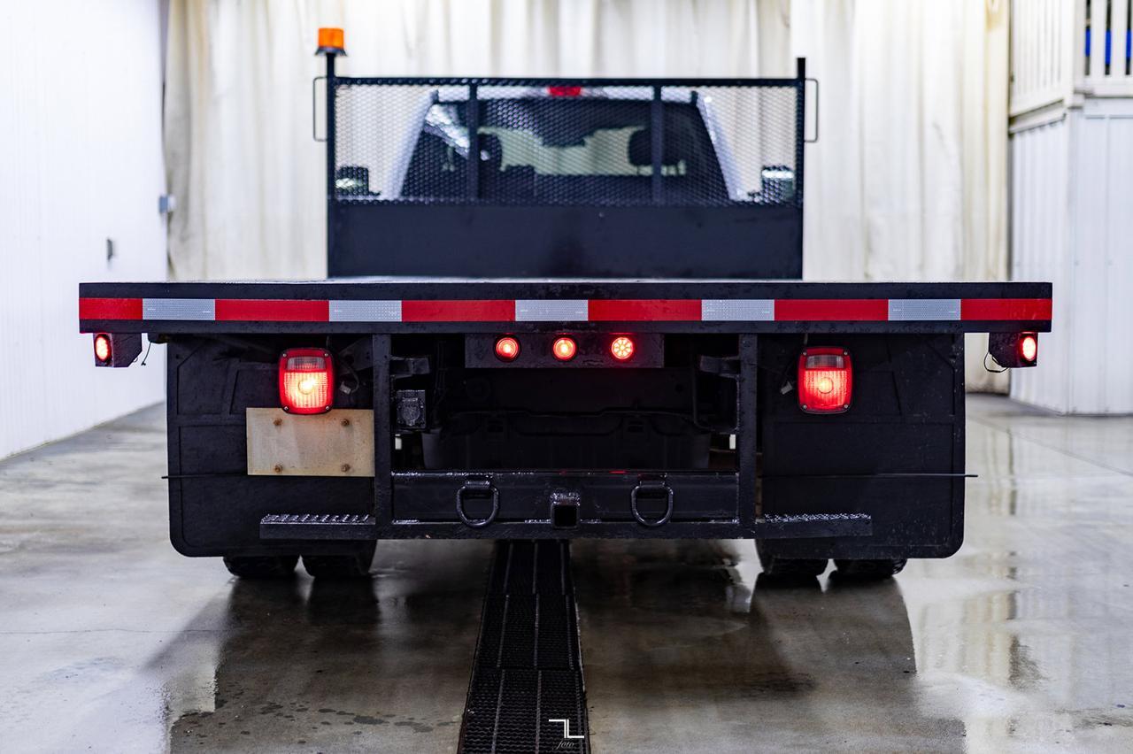 2019 Ford F-550 4x4 Reg Cab XLT Deck Dually Red Deer AB