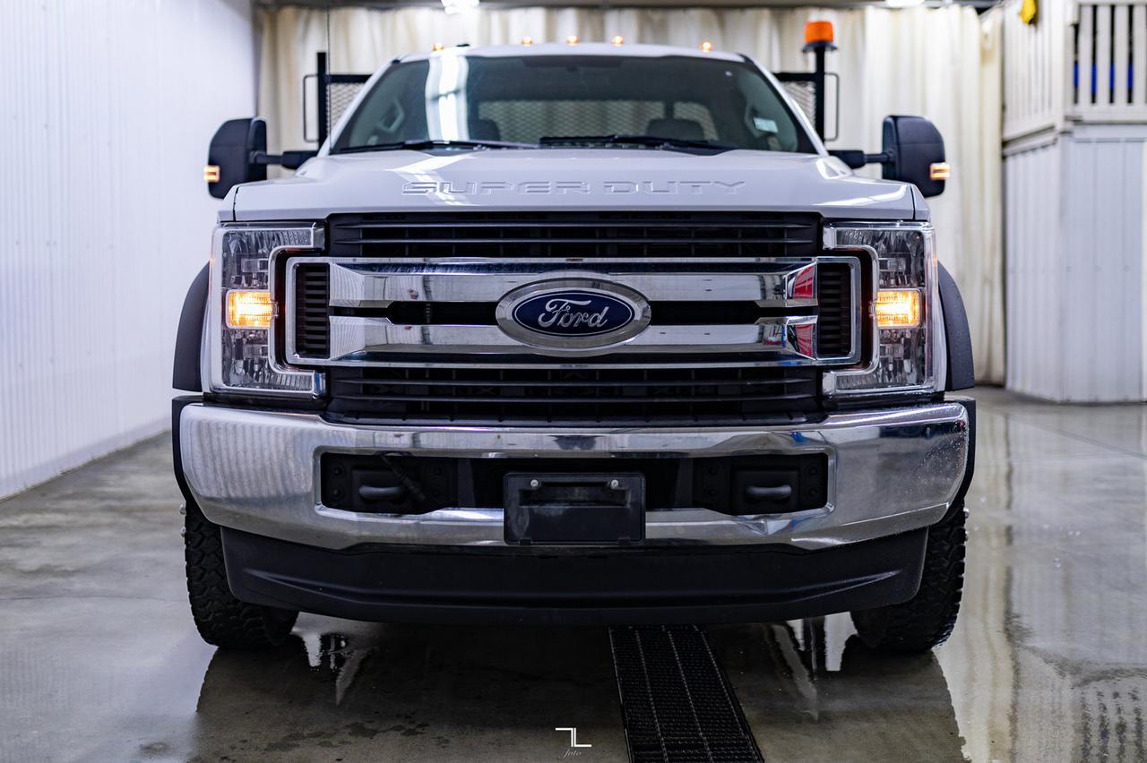 2019 Ford F-550 4x4 Reg Cab XLT Deck Dually Red Deer AB