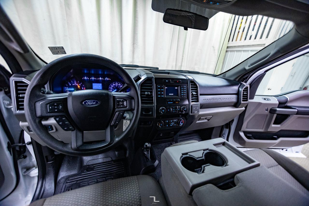 2019 Ford F-550 4x4 Reg Cab XLT Deck Dually Red Deer AB