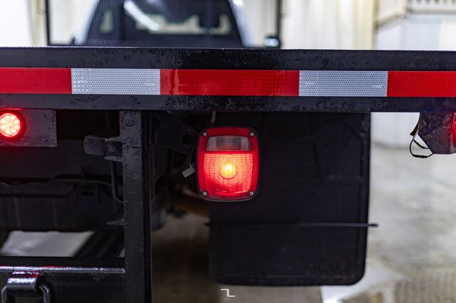 2019 Ford F-550 4x4 Reg Cab XLT Deck Dually Red Deer AB