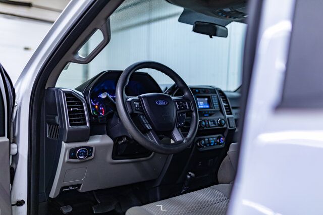 2019 Ford F-550 4x4 Reg Cab XLT Deck Dually Red Deer AB