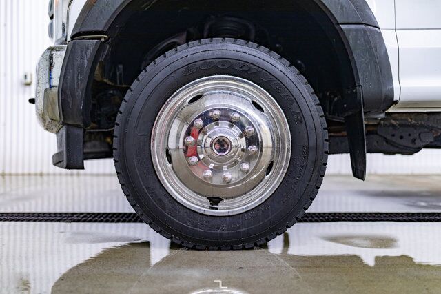 2019 Ford F-550 4x4 Reg Cab XLT Deck Dually Red Deer AB