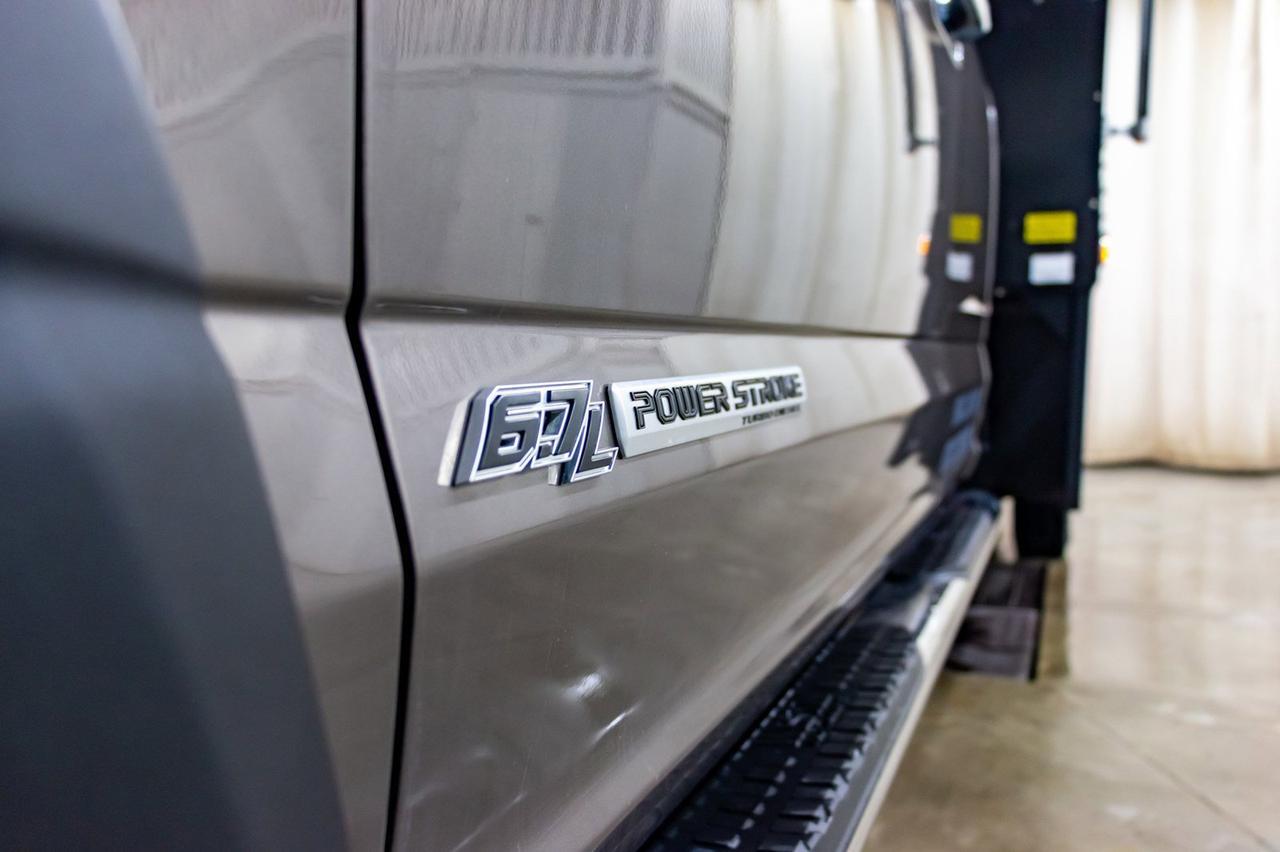 2019 Ford F-550 4x4 Super Cab XLT DRW Diesel Dump Box Red Deer AB