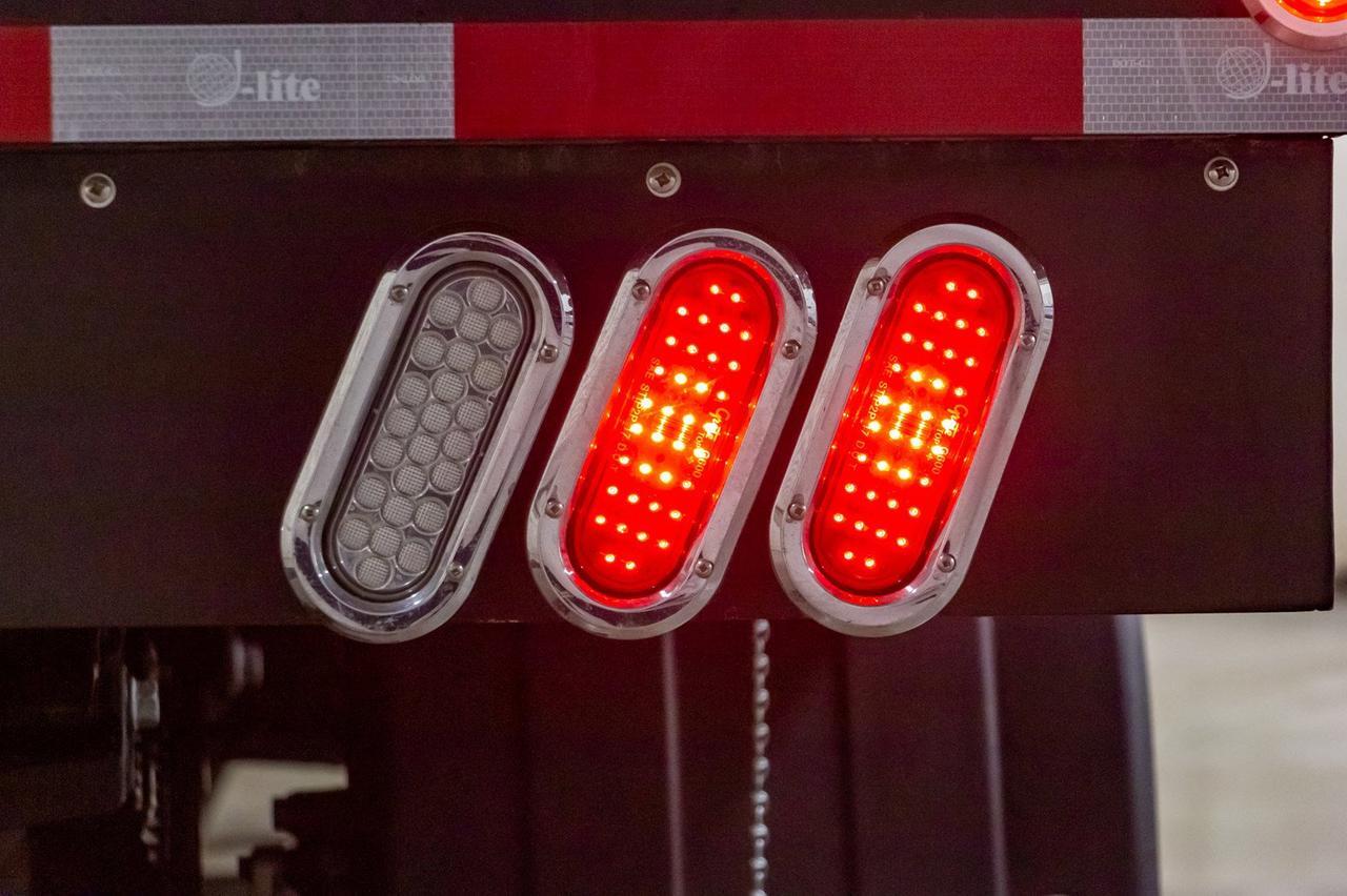 2019 Ford F-550 4x4 Super Cab XLT DRW Diesel Dump Box Red Deer AB