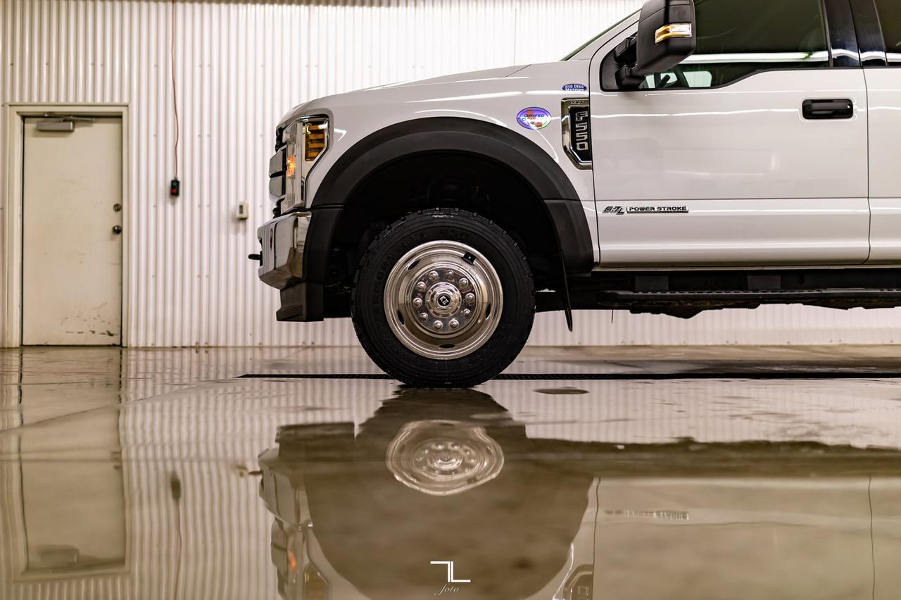 2019 Ford F-550 4x4 Super Cab XLT Diesel Deck BCam Red Deer AB