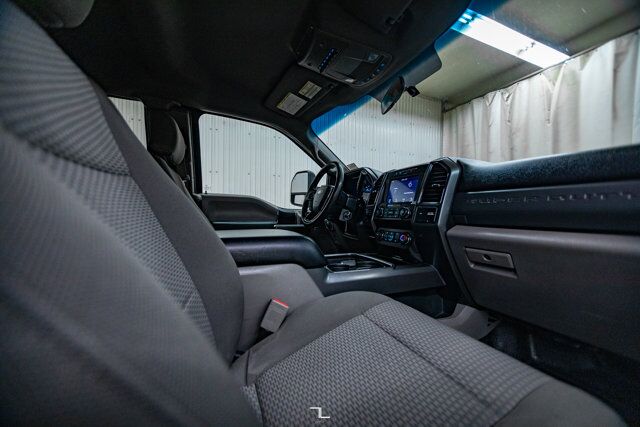 2019 Ford F-550 4x4 Super Cab XLT Dually Deck Diesel BCam Red Deer AB