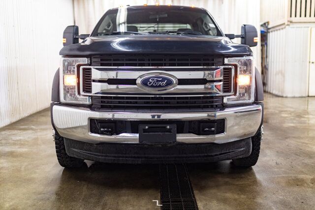 2019 Ford F-550 4x4 Super Cab XLT Dually Deck Diesel BCam Red Deer AB