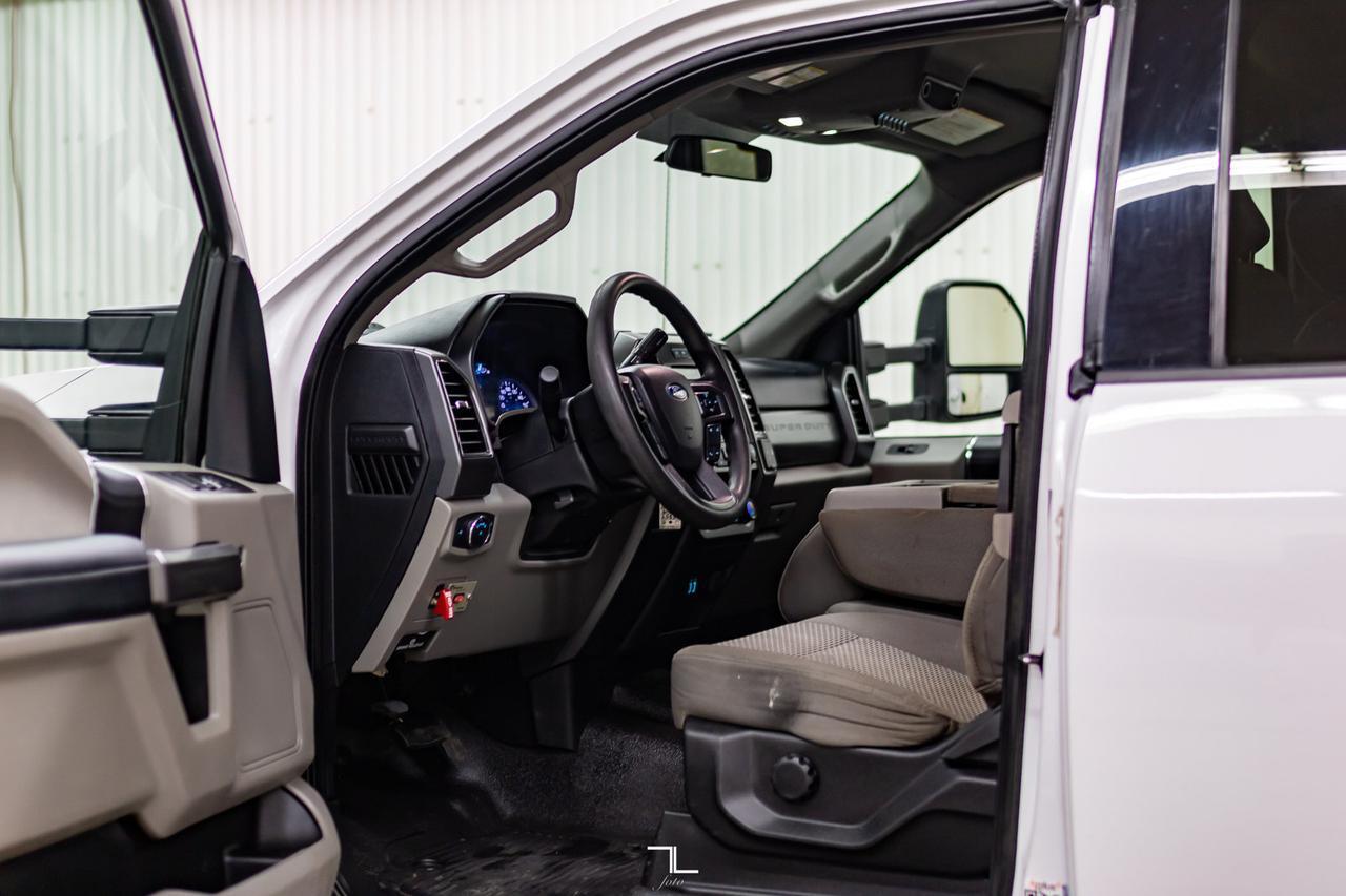 2019 Ford F-550 4x4 Super Cab XLT Picker Deck Diesel Red Deer AB