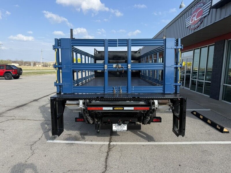 2019 Ford F-550 V10 4x4 Stake Flatbed w/ Lift Gate 79k mi's XL XL Collinsville OK