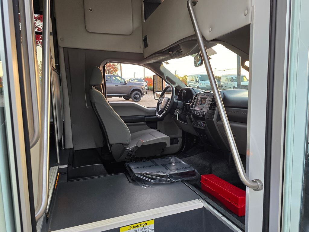 2019 Ford F-550SD XL Concord NC