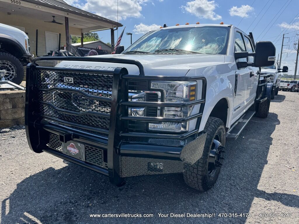 2019 Ford F350sd XLT FX4 - PREMIUM - DUALLY - WIFI