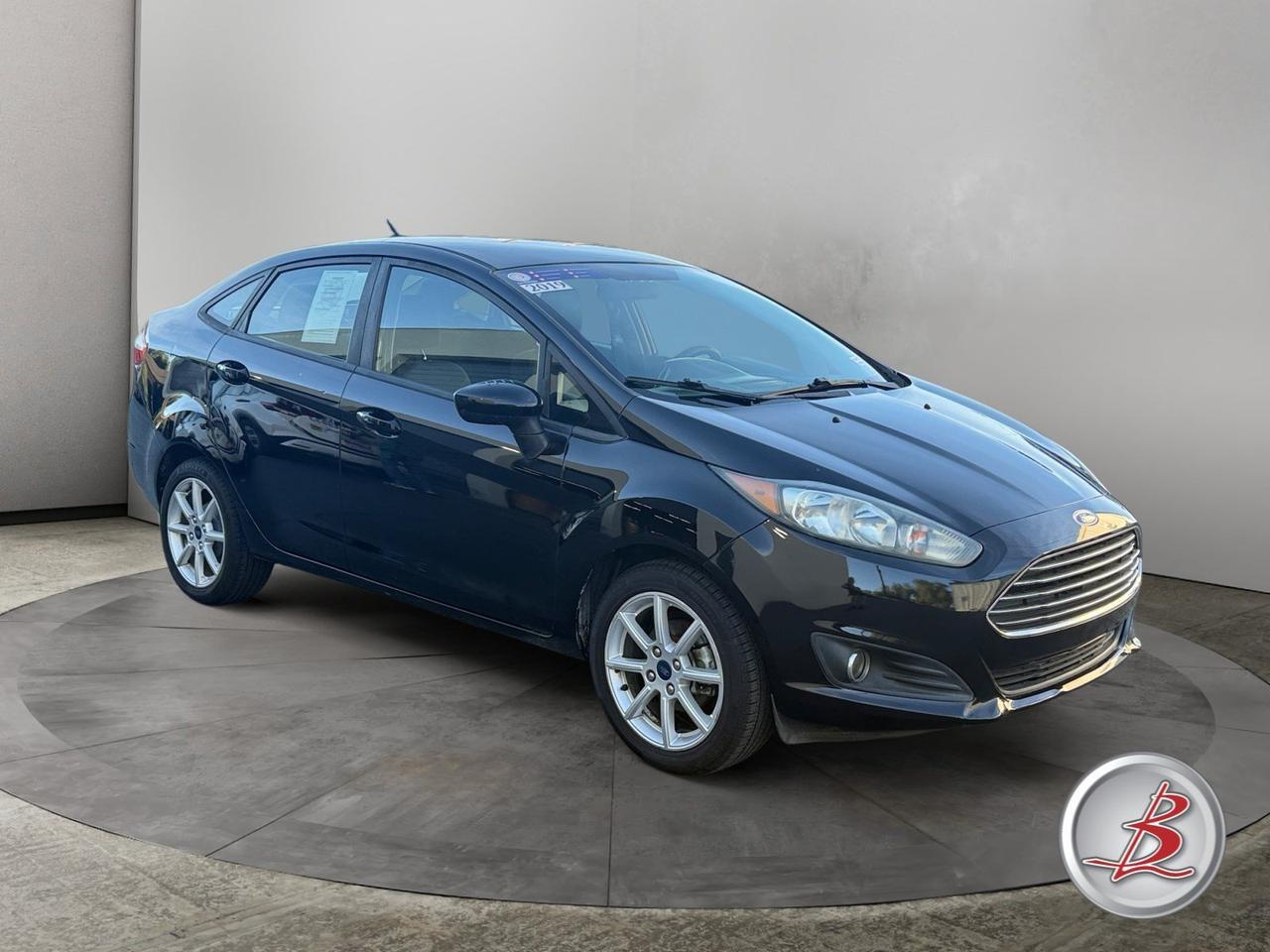 2019 Ford FIESTA SE