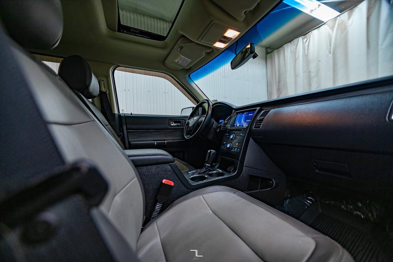 2019 Ford Flex AWD SEL Leather Roof Nav BCam Red Deer AB