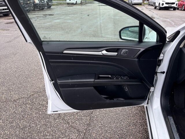 2019 Ford Fusion Energi Titanium Cleveland OH