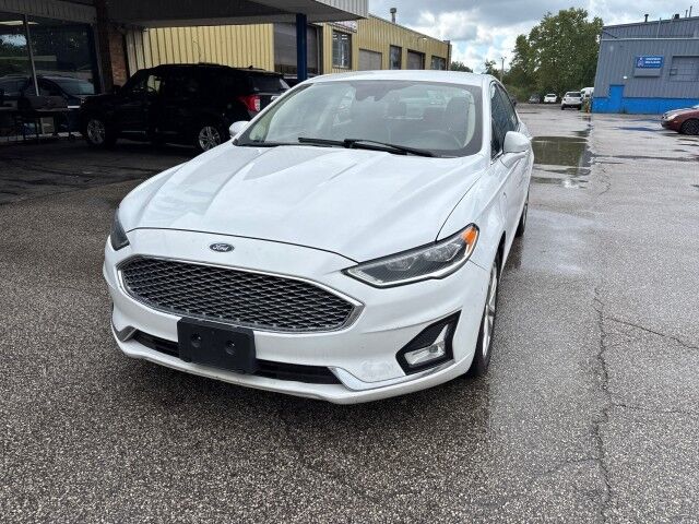 2019 Ford Fusion Energi Titanium Cleveland OH