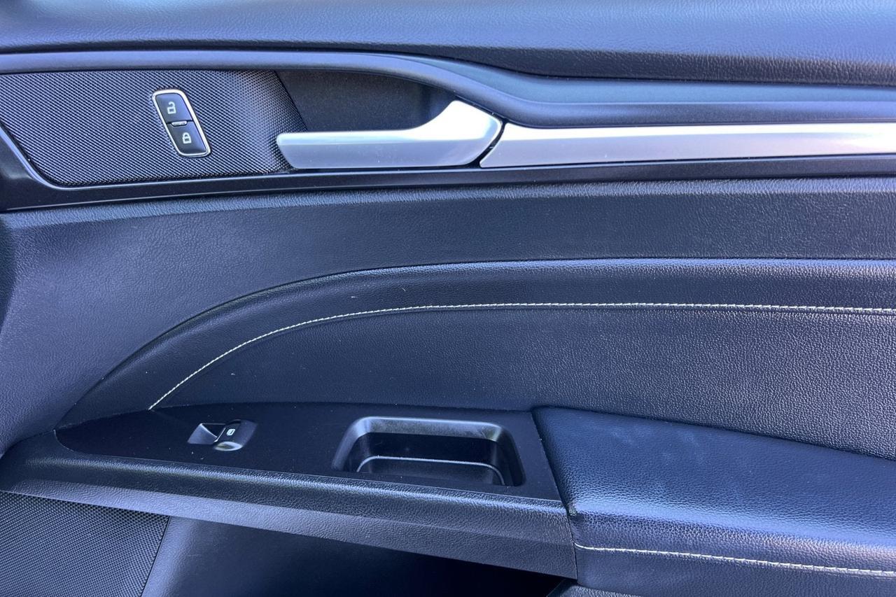 2019 Ford Fusion Energi Titanium Roseville CA