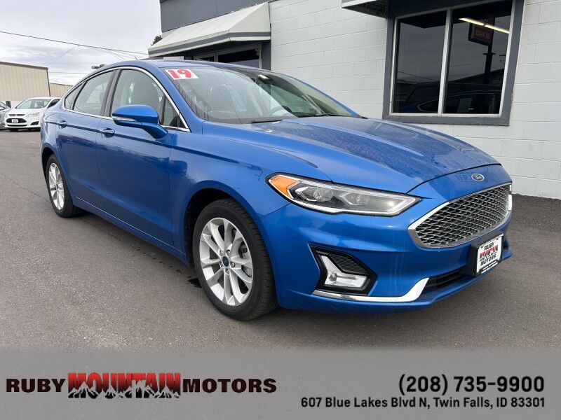 2019 Ford Fusion Energi Titanium