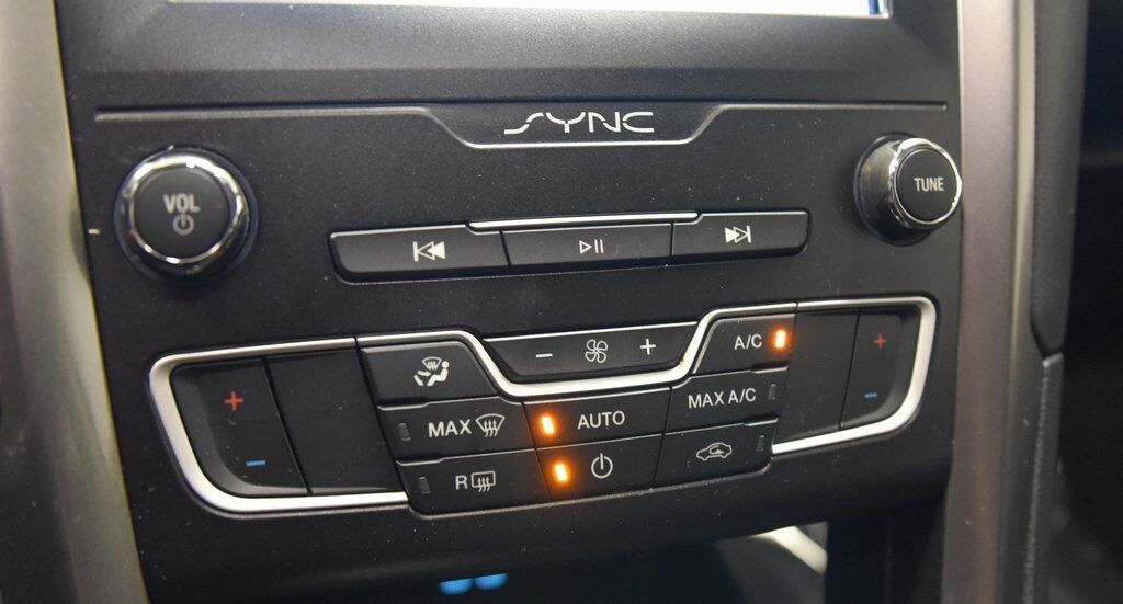 2019 Ford Fusion Hybrid SE Akron